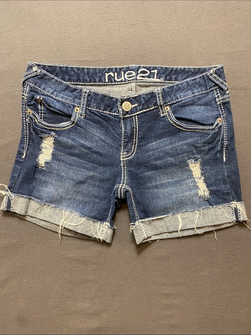 Rue21 Blue Distressed Rolled Cuff Denim Shorts Low-rise 3/4 3”